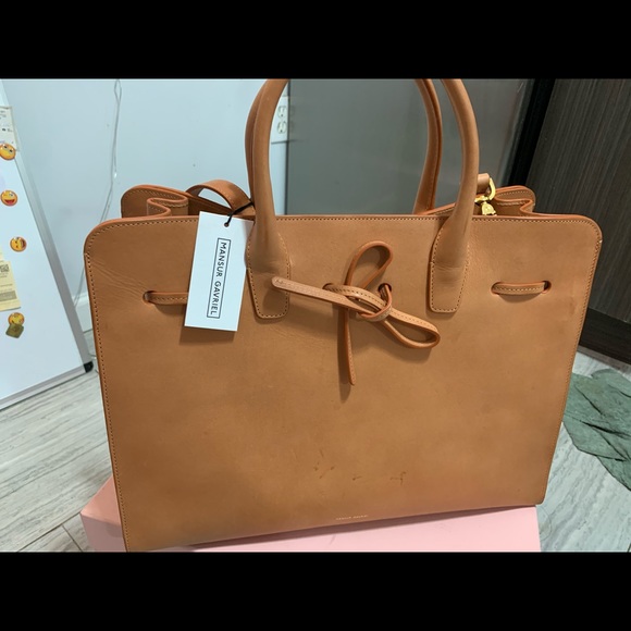 Mansur Gavriel Sun Bag in Large Calfskin - Picture 2 of 9